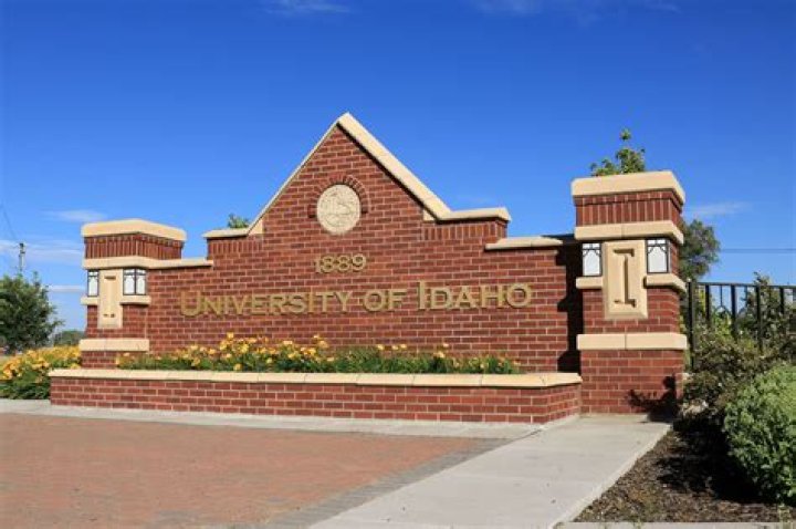 
4 University of Idaho Students Found Dead in Home Near Campus, Believed to be Homicide 