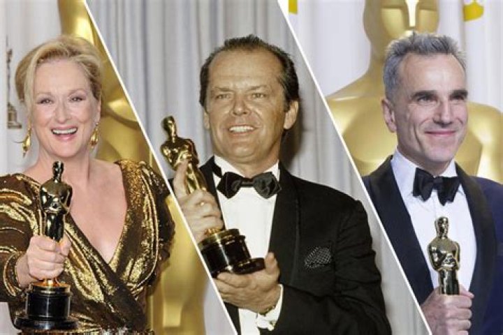 
9 actors who won most number of Oscars 
