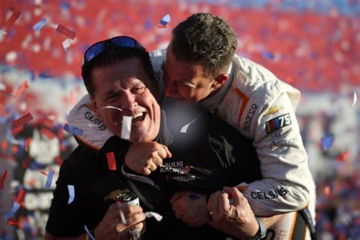 A J Allmendinger Height, Weight, Net Worth, Age, Birthday, Wikipedia, Who, Nationality, Biography