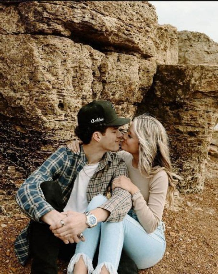 
A Look At Actor Hayden Summerall Dating History With New Girlfriend Ashlee Nicole 