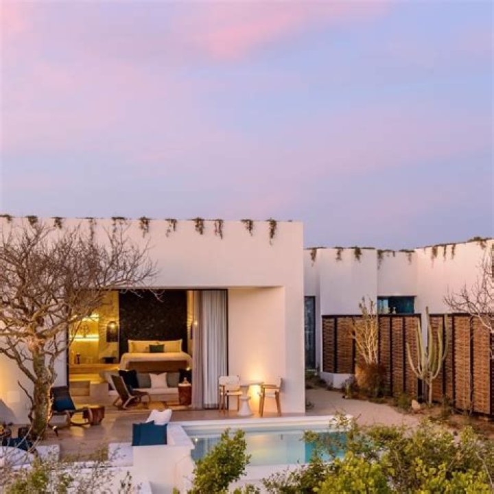 
Abby Lutz GoFundMe: Fundraiser raises over $20,000 for woman who died in luxury Mexico hotel 