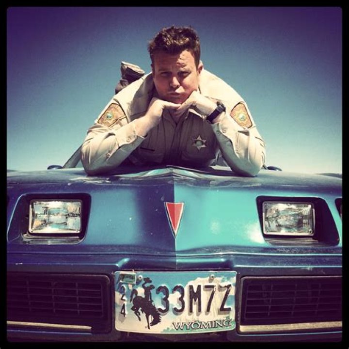 
Adam Bartley: age, net worth, family. Is Adam Bartley married? 