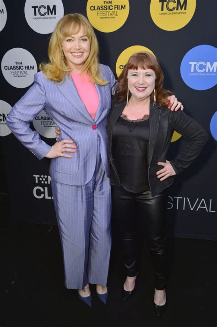 
Aileen Quinn Height, Weight, Net Worth, Age, Birthday, Wikipedia, Who, Nationality, Biography 