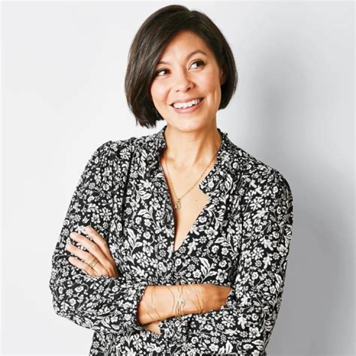 Alex Wagner Height, Weight, Net Worth, Age, Birthday, Wikipedia, Who, Nationality, Biography