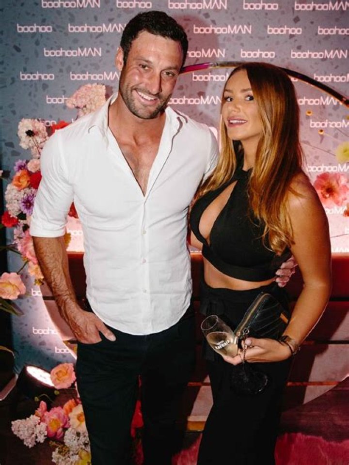 
Ali Oetjen Height, Weight, Net Worth, Age, Birthday, Wikipedia, Who, Instagram, Biography 