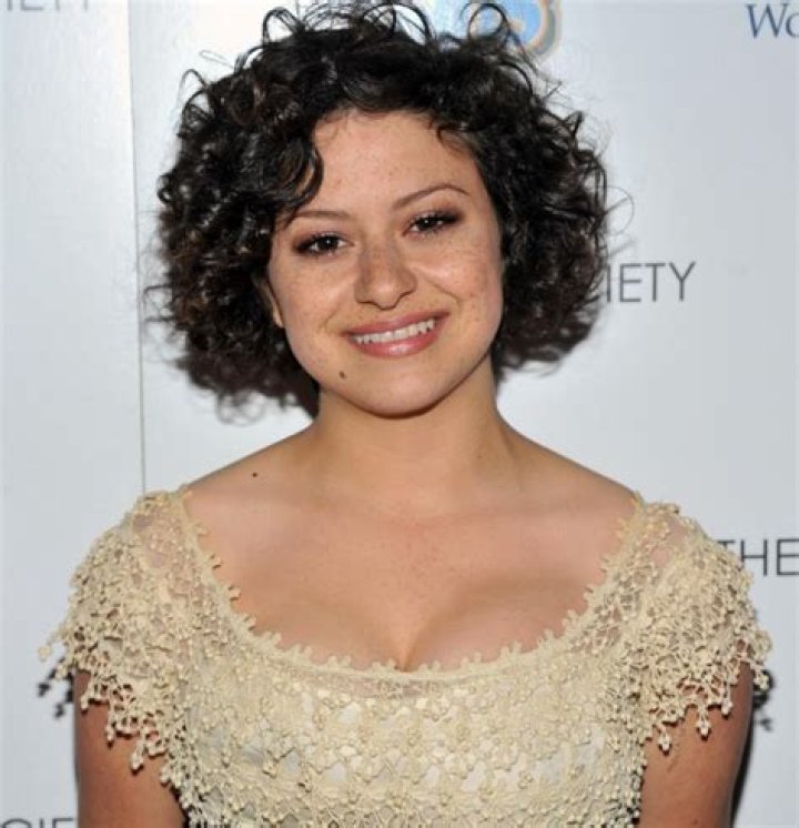 
Alia Shawkat Religion | Does She Follow Muslim Or Jewish Faith | Family Ethnicity And Origin 