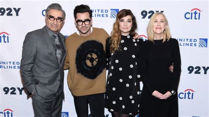 All About Annie Murphy From ‘Schitt’s Creek’ and Her Husband Menno Versteeg