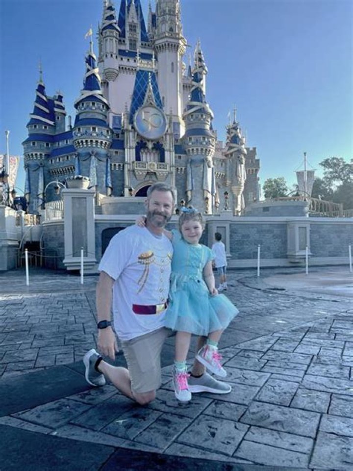 Along Came Abby Height, Weight, Net Worth, Age, Birthday, Wikipedia, Who, Nationality, Biography