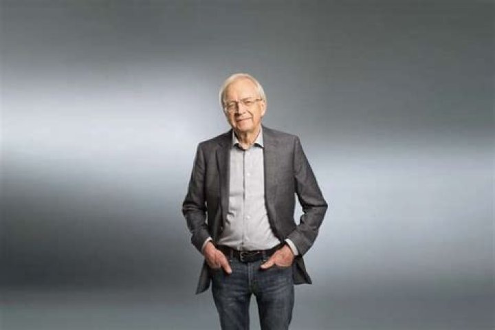 
American Entrepreneur & Lawyer, Tom Alberg, 93, passed away 