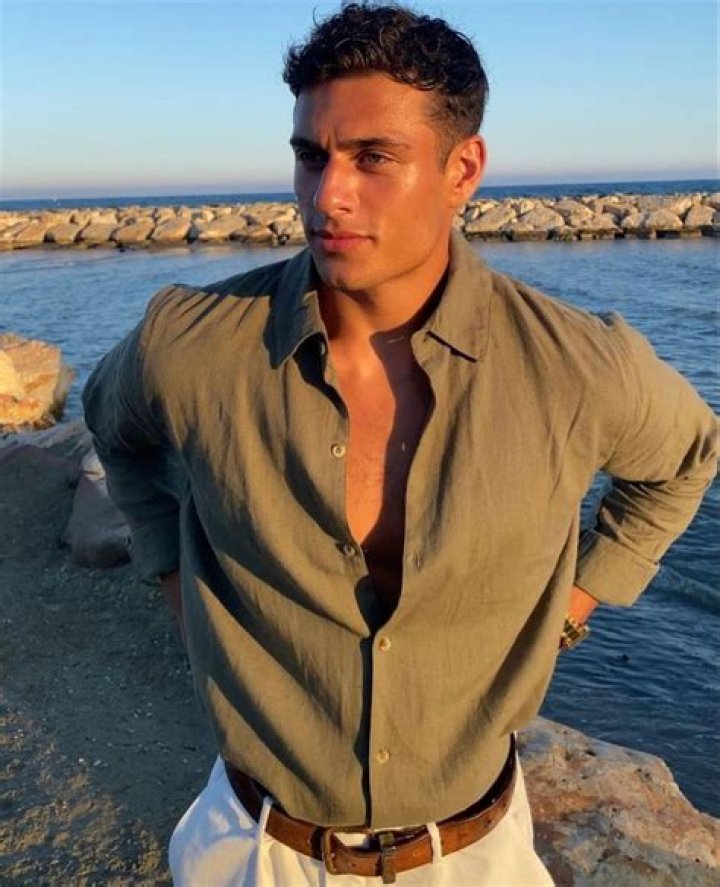 
Ariyan Akaltun Height, Weight, Net Worth, Age, Wiki, Who, Instagram, Biography 