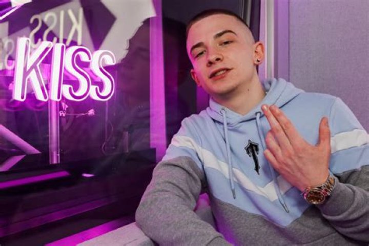 
ArrDee Height, Weight, Net Worth, Age, Birthday, Wikipedia, Who, Nationality, Biography 