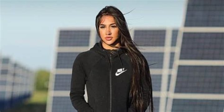 
Bakhar Nabieva Wiki Bio, eyes, voice, transgender, husband, net worth 