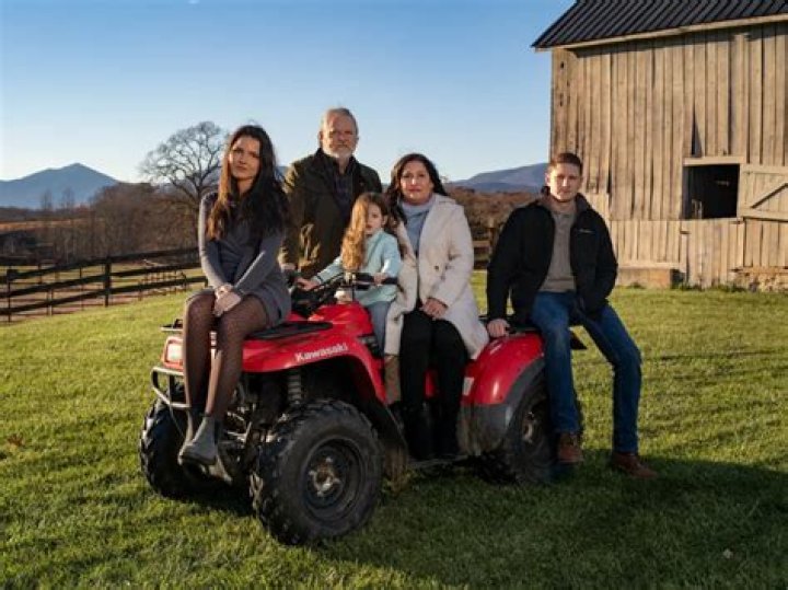 
Becki Tilley Height, Weight, Net Worth, Age, Birthday, Wikipedia, Who, Nationality, Biography 