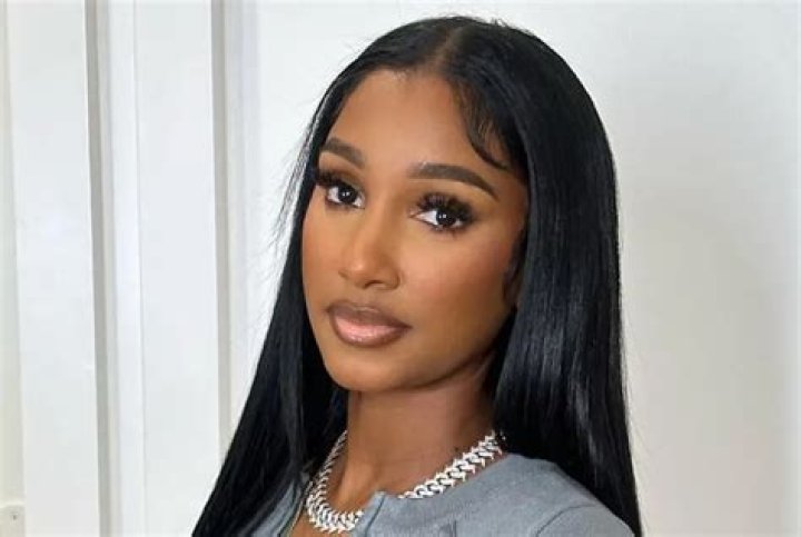 Bernice Burgos Height, Weight, Net Worth, Age, Birthday, Wikipedia, Who, Nationality, Biography