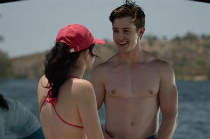 Bobby Hogan (Actor) Height, Weight, Net Worth, Age, Birthday, Wikipedia, Who, Nationality, Biography