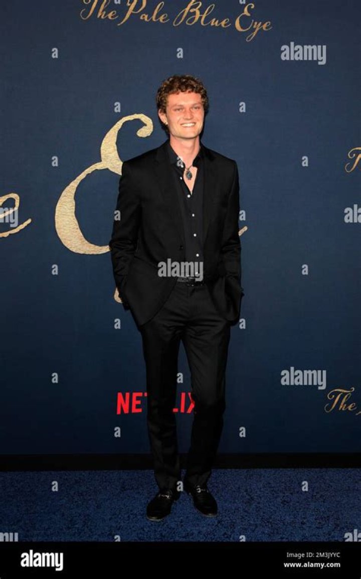 
Brennan Keel Cook Height, Weight, Net Worth, Age, Birthday, Wikipedia, Who, Nationality, Biography 