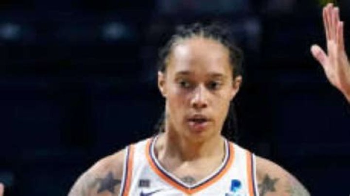
Brittney Griner signs one-year contract to return to Phoenix Mercury: Report 