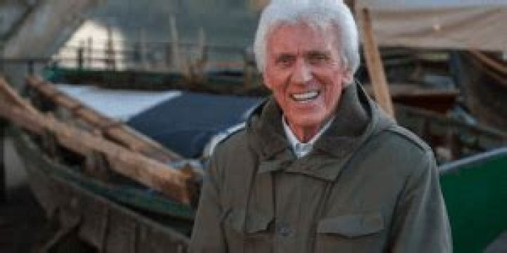 
Bruce Welch Height, Weight, Net Worth, Age, Birthday, Wikipedia, Who, Nationality, Biography 