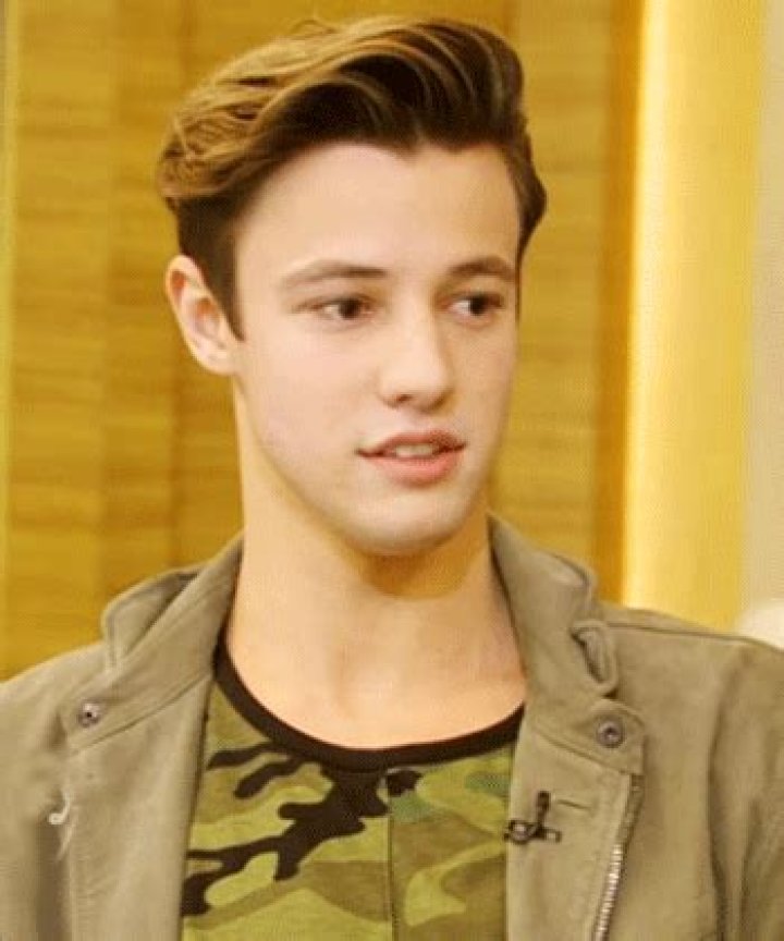Cameron Dallas Height, Age, Boyfriend, Biography, Wiki, Net Worth