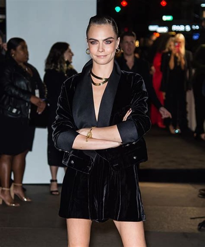
Cara Delevingne Video Explores Struggles On ‘Planet S*x’ 