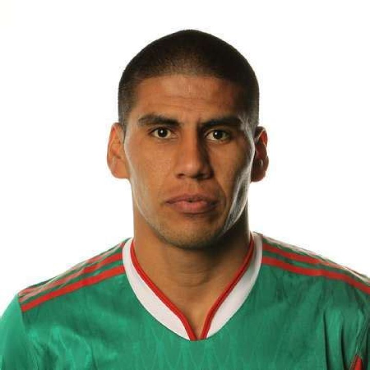 
Carlos Salcido Height, Weight, Net Worth, Age, Birthday, Wikipedia, Who, Nationality, Biography 