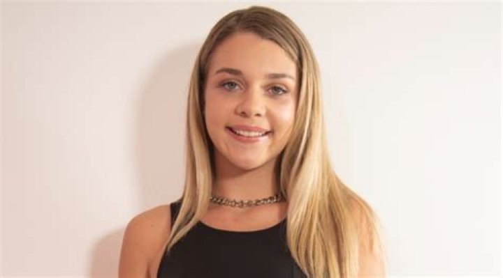 Chelsea Carter Age, Birthday, Wikipedia, Who, Nationality, Biography