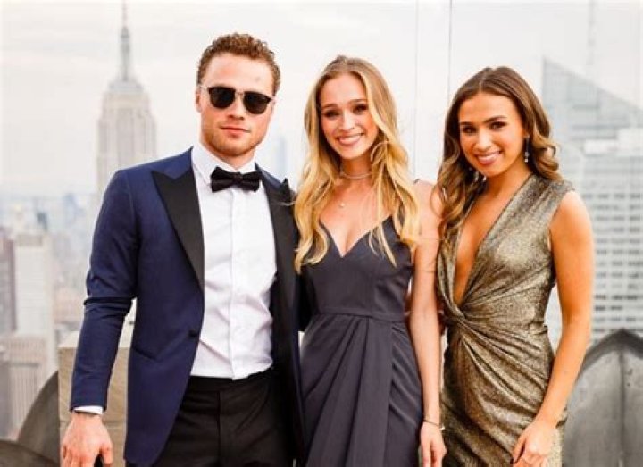 
Chicago Blackhawks Center Max Domi Has Two Beautiful Sisters Carlin Domi And Avery Rose 