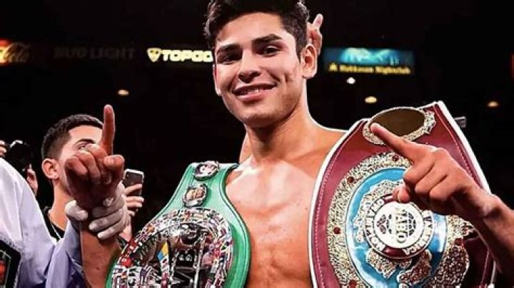 
Cintia Garcia Height, Weight, Net Worth, Age, Birthday, Wikipedia, Who, Nationality, Biography 