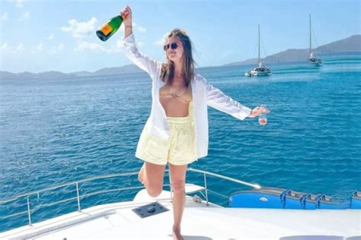 Claire Cove Smith Height, Weight, Net Worth, Age, Birthday, Wikipedia, Who, Nationality, Biography