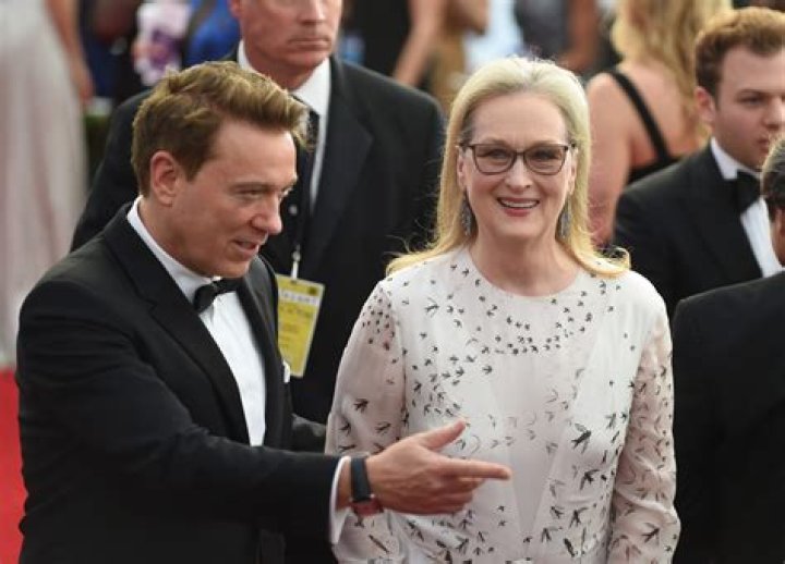 
Cole Huvane Height, Weight, Net Worth, Age, Birthday, Wikipedia, Who, Nationality, Biography 