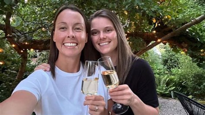 
Cricketer Piepa Cleary and Partner Amy Jones Timeline: Are They Married? 