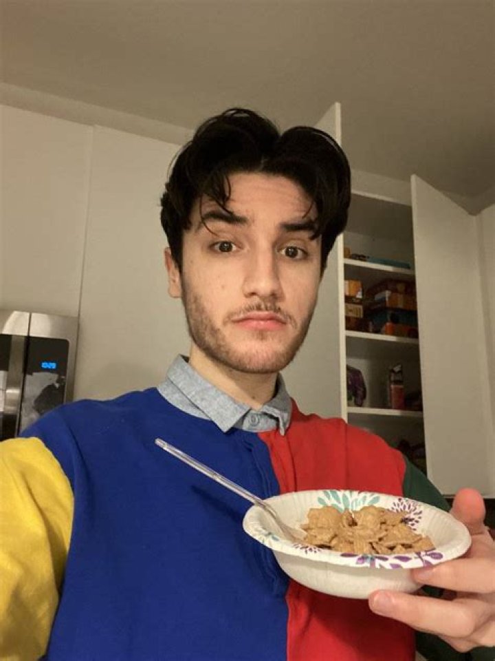 Crispy Concords Height, Weight, Net Worth, Age, Birthday, Wikipedia, Who, Nationality, Biography