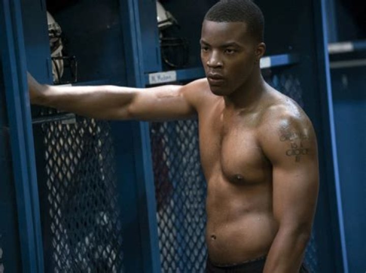 Daniel Ezra Height, Weight, Net Worth, Age, Birthday, Wikipedia, Who, Nationality, Biography