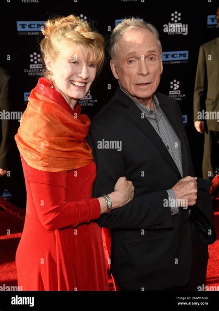 Dick Cavett Wife Martha Rogers And 12 Years of Marriage