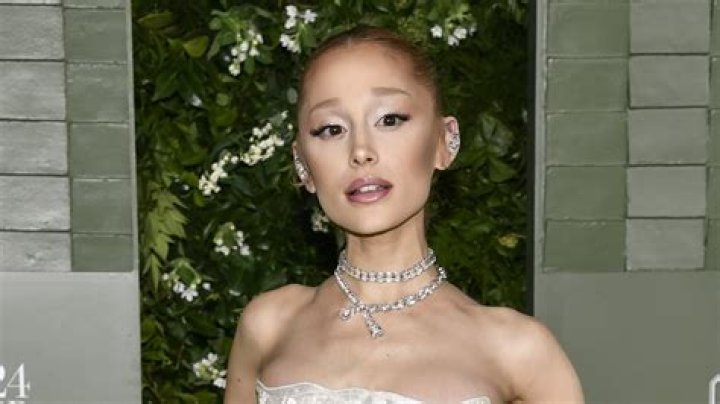 
Did Twomad Lose Weight? Details On His Skinny New Look And Girlfriend 2022 