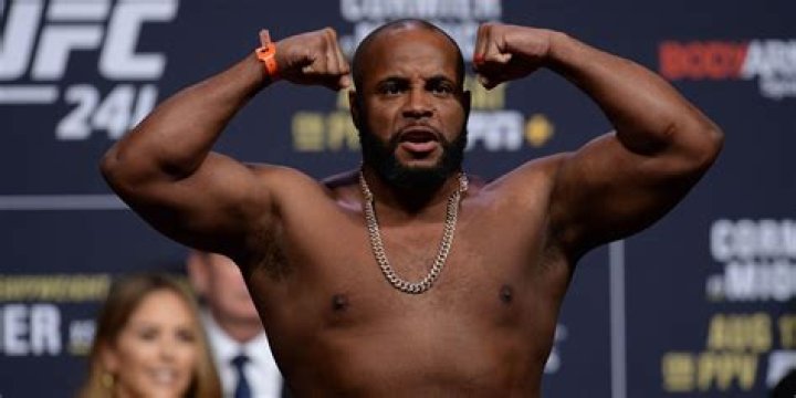 
Does Gabriel Benitez Have A Wife Or Girlfriend? More About The UFC Fighter Family And Net Worth In 2022 