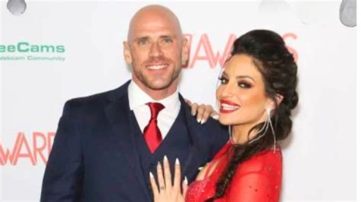
Does Ilir Latifi Have A Wife? Everything To Know About His Dating Life 