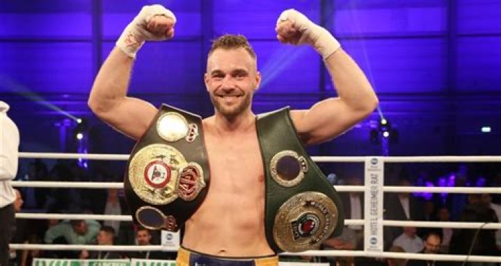 
Dominic Boesel Height, Weight, Net Worth, Age, Birthday, Wikipedia, Who, Nationality, Biography 