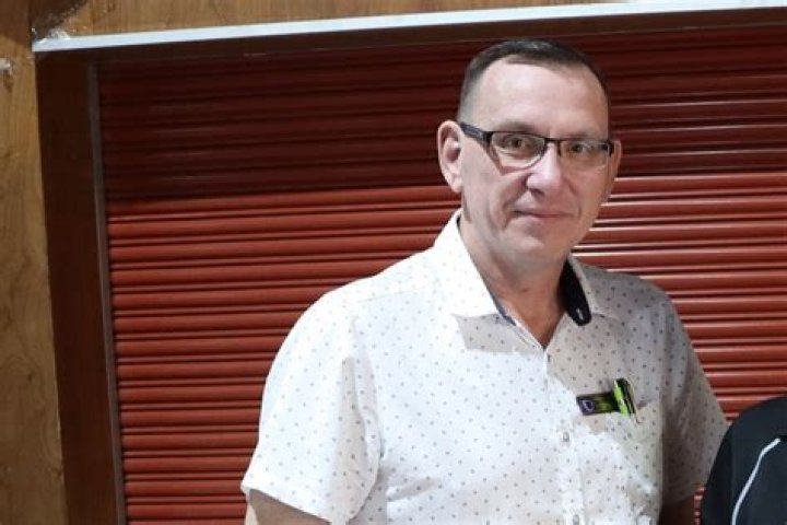 
DUP Councillor William Walker Arrested Over Child Grooming Charges, Is He Really Affiliated To The Gangs? 