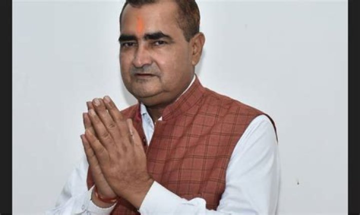 
Dushyant Singh Gurjar Height, Weight, Net Worth, Age, Birthday, Wikipedia, Who, Nationality, Biography 