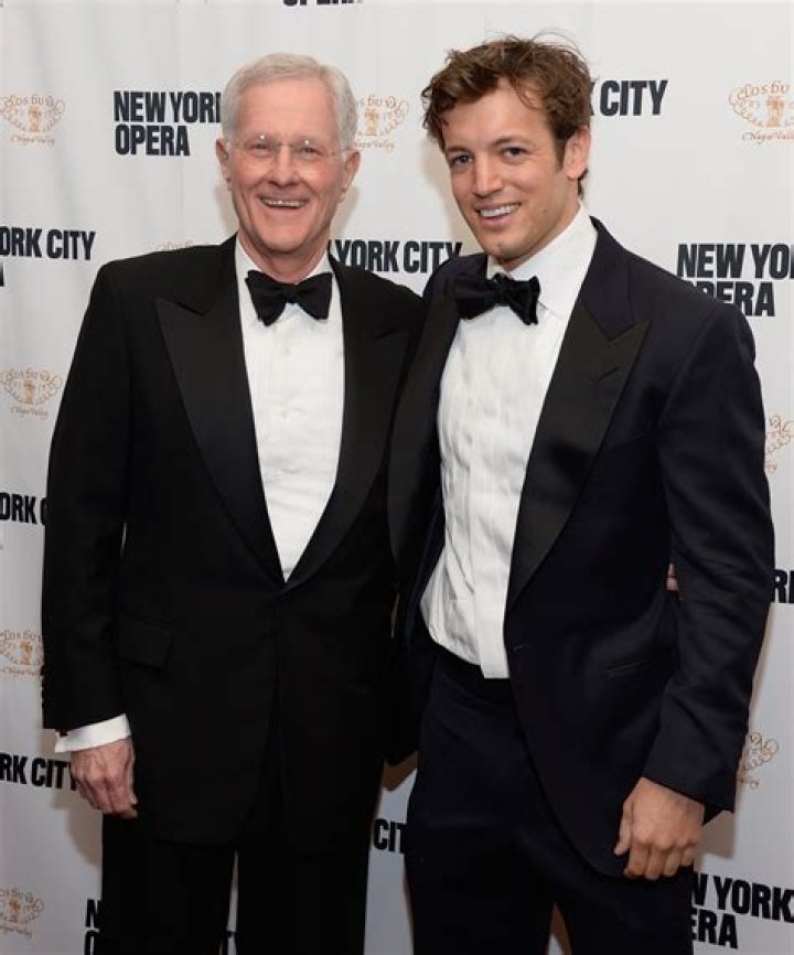 Ed Ames Height, Weight, Net Worth, Age, Birthday, Wikipedia, Who, Instagram, Biography