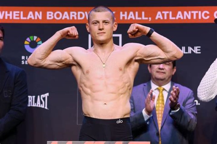 
Eimantas Stanionis Height, Weight, Net Worth, Age, Birthday, Wikipedia, Who, Nationality, Biography 