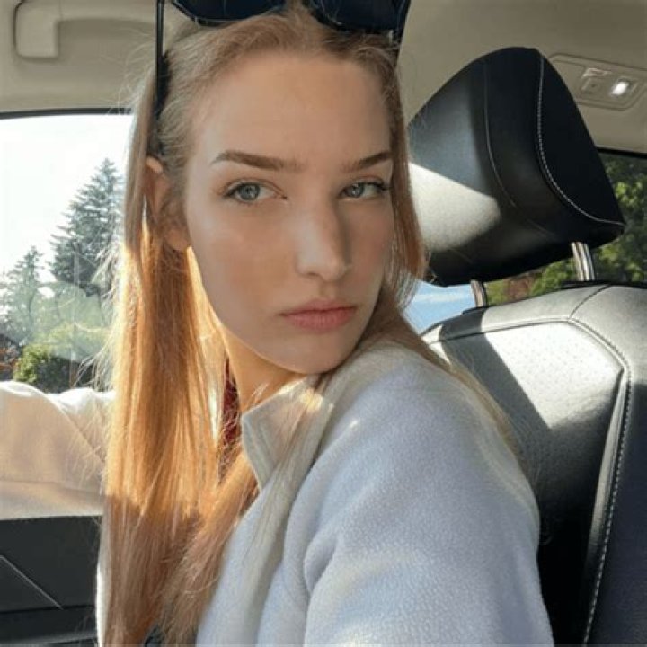 
Emersyn Potter Height, Weight, Net Worth, Age, Birthday, Wikipedia, Who, Nationality, Biography 