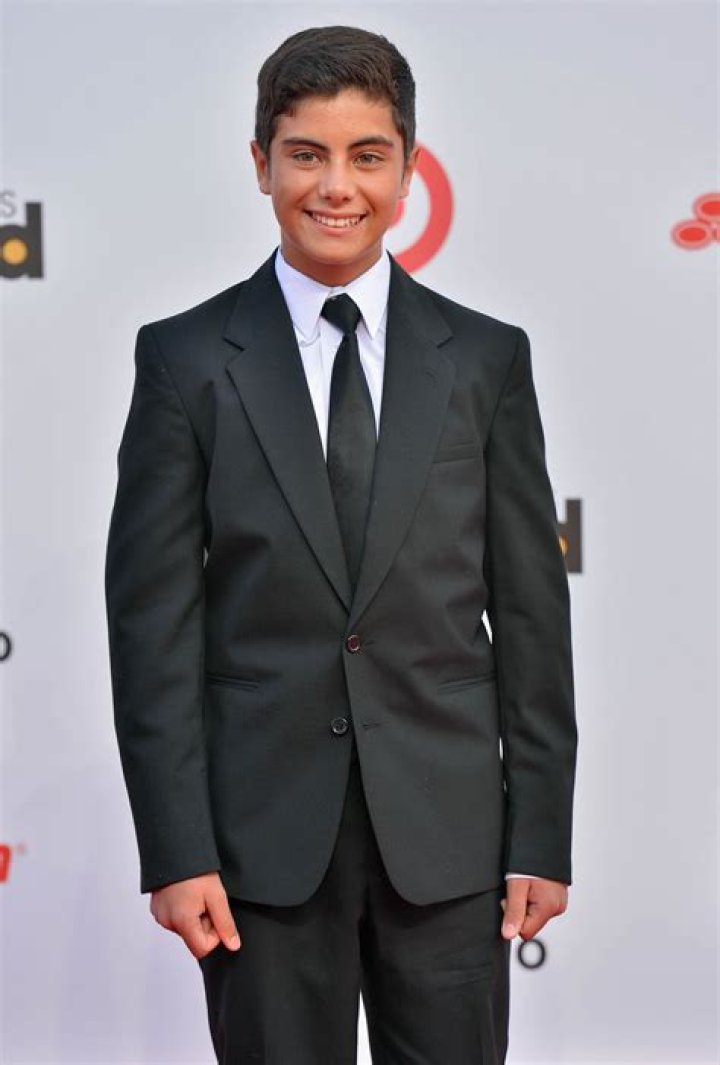 Emilio Osorio Height, Weight, Net Worth, Age, Birthday, Wikipedia, Who, Nationality, Biography