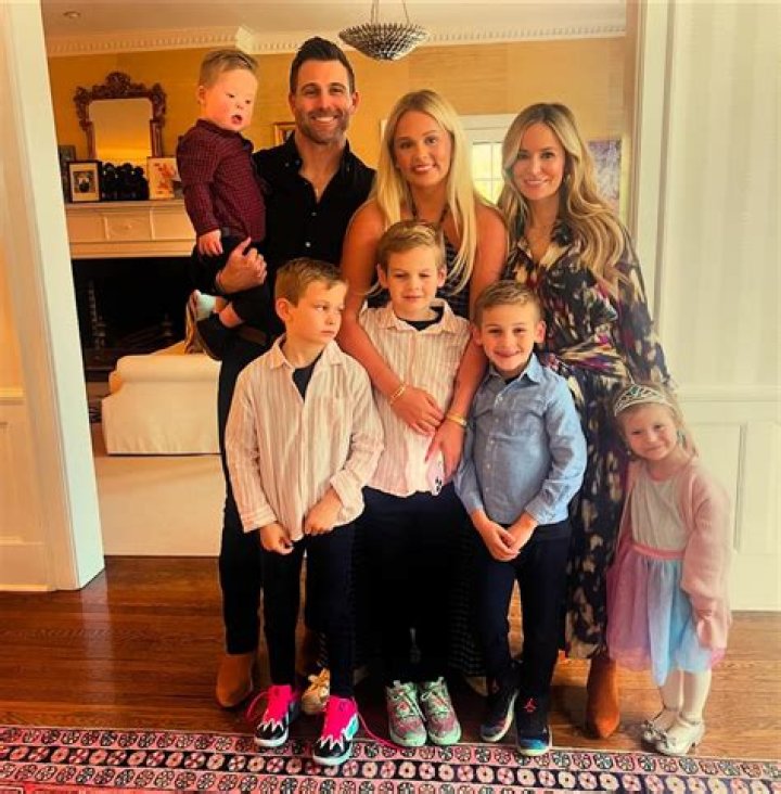 
Emily Maynard Johnson’s Daughter Ricki Sent Her 47 Flowers to Represent Baby No. 6’s Chromosomes 