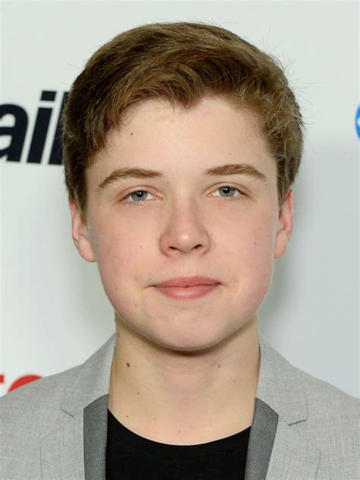 Evan Roe Height, Net Worth, Age, Who, Facts, Biography, Wiki