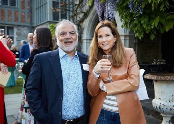 
Everything We Know About Barry Sternlicht’s Wife, Mimi Sternlicht 