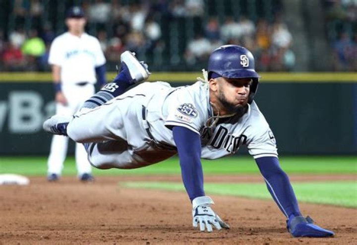 Fernando Tatis Jr. Height, Weight, Net Worth, Age, Birthday, Wikipedia, Who, Nationality, Biography