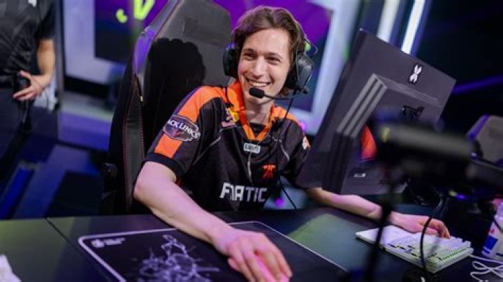 FNATIC Boaster Height, Weight, Net Worth, Age, Birthday, Wikipedia, Who, Nationality, Biography