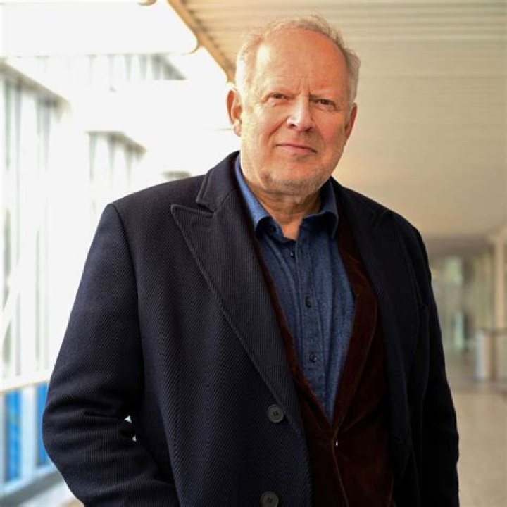 
Frank Beckmann Age, Birthday, Wikipedia, Who, Nationality, Biography 